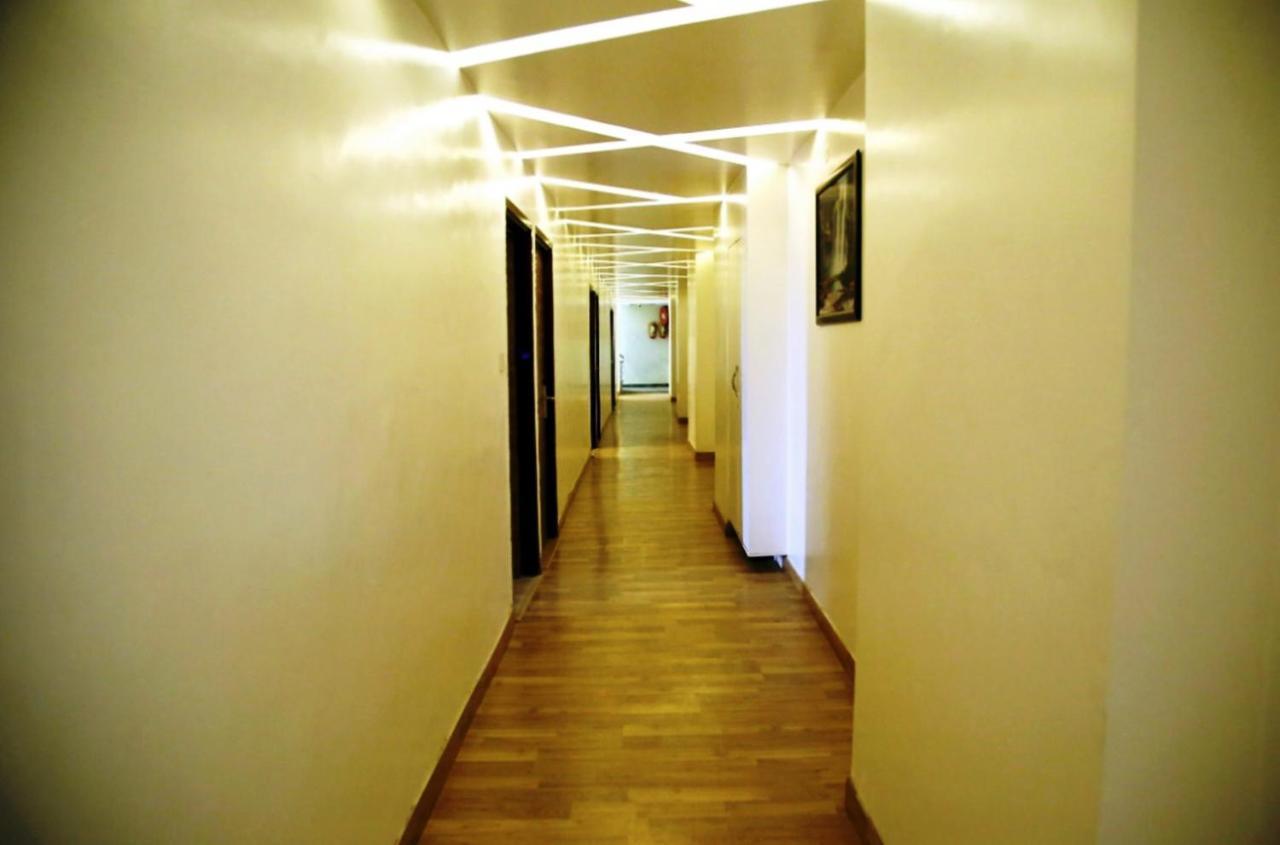 Hotel Sallow Royal Suites Amritsar Dış mekan fotoğraf