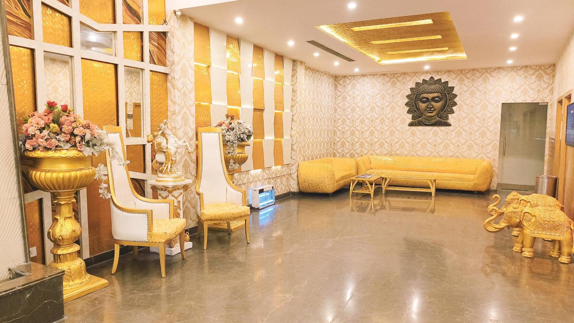 Hotel Sallow Royal Suites Amritsar Dış mekan fotoğraf