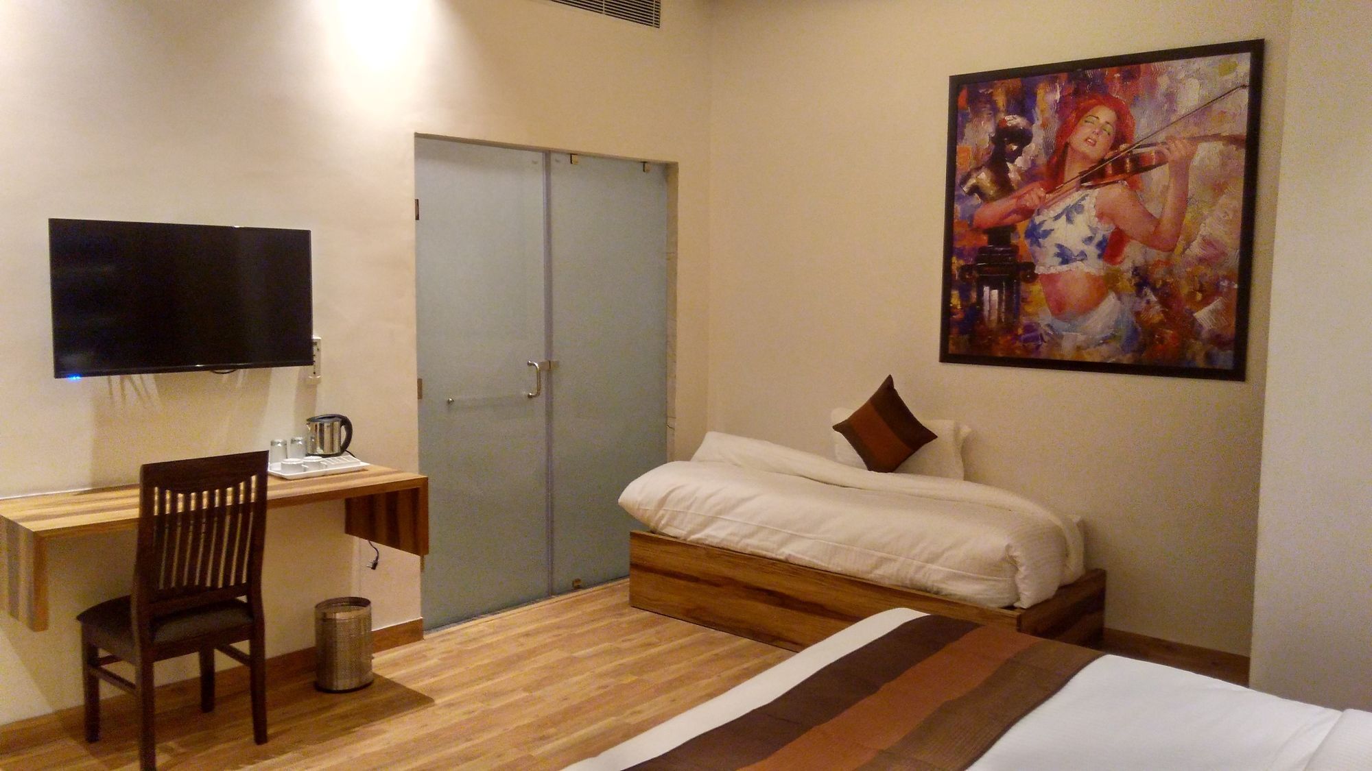 Hotel Sallow Royal Suites Amritsar Dış mekan fotoğraf